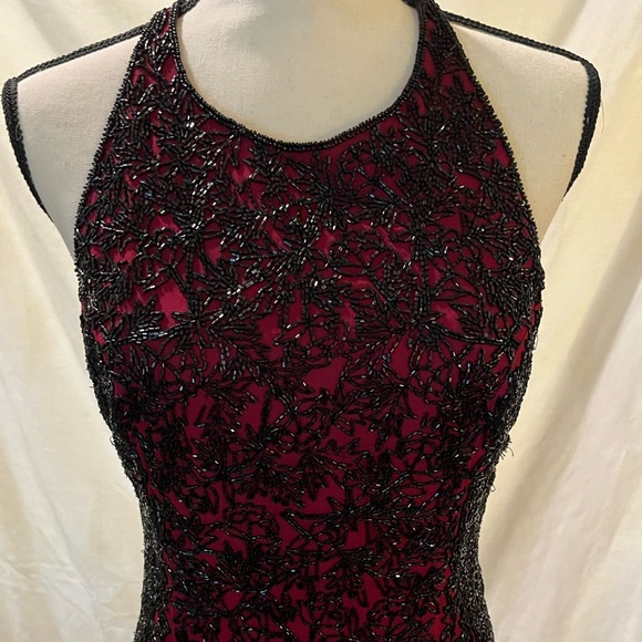 Vintage Gothic 🥀 red SILK gown with heavy black beading - Picture 3 of 16